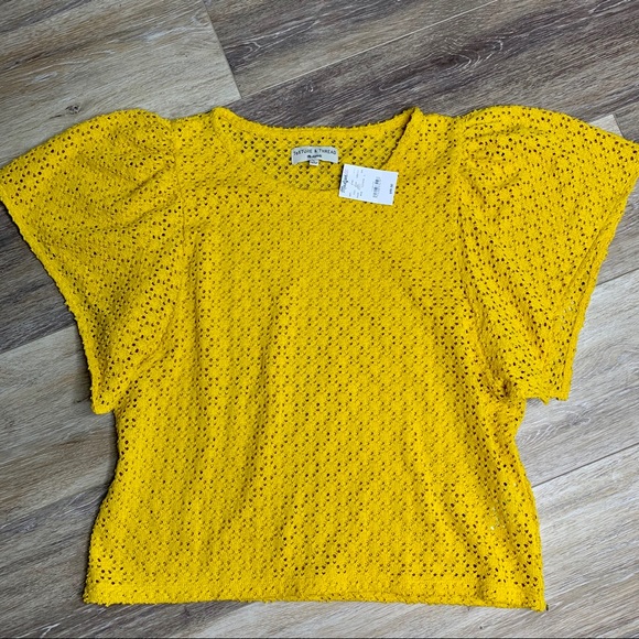 Madewell Texture&Thread Eyelet Flutter Sleeve Top - Picture 6 of 8